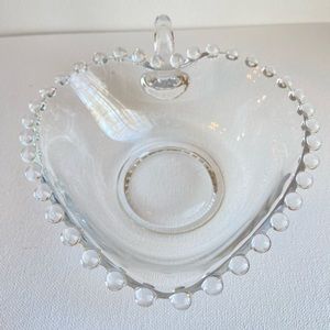 Imperial Glass Candlewick vintage heart dish bowl beaded edge with handle